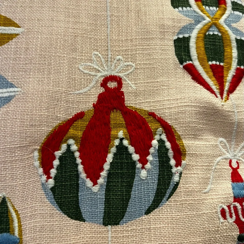 NWT 2 Embroidered MCM 50s 60s Vintage Ornament Square Christmas Throw Pillow 18”